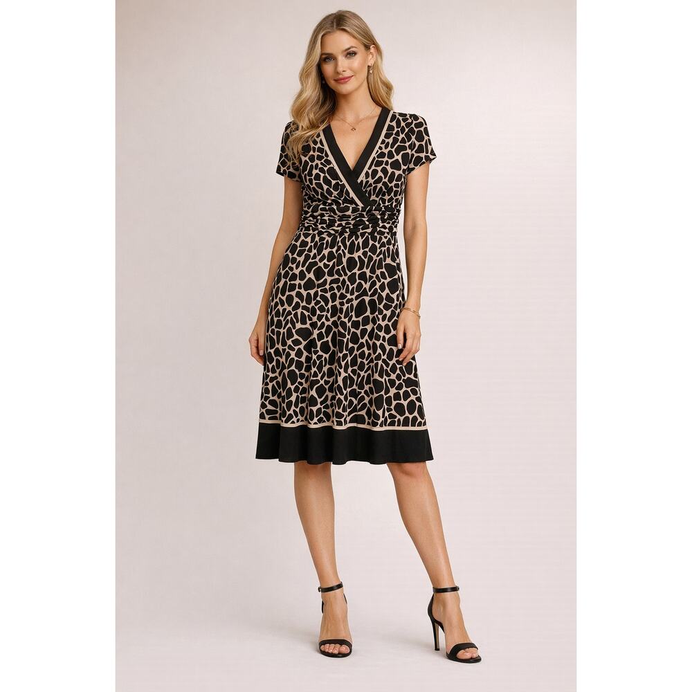 Sandra Darren Animal Print Faux Wrap Dress Size 14 Knee Length Short Sleeve